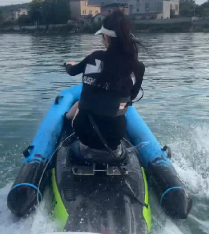 RZ8 Surfkart